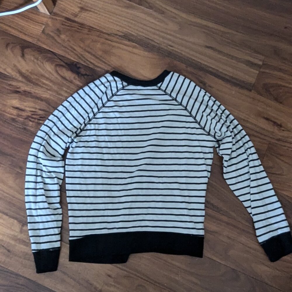 Marine Layer Reversible long sleeve top size M